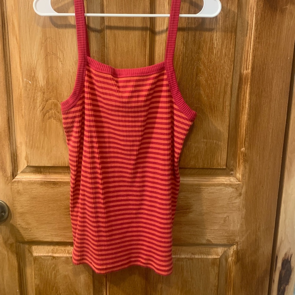 Old navy slim fit pink and orange tank